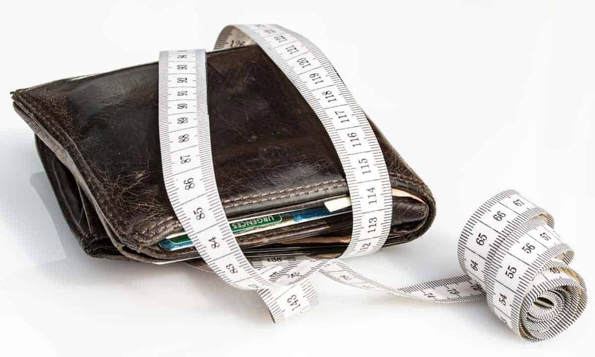 Wallet With Measuring Tape